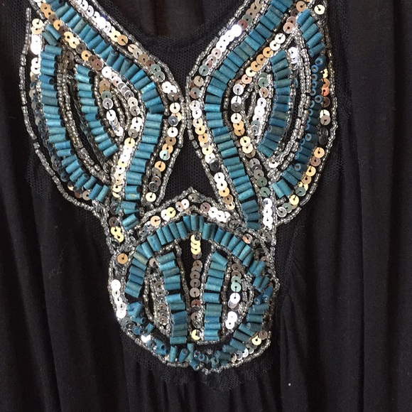 Beaded Tank - Picture 3 of 4